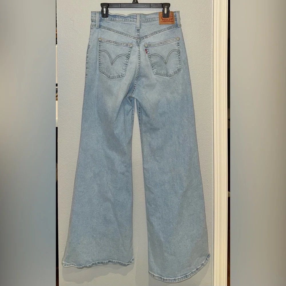 Levi's Ribcage Bell - Picture 4 of 6